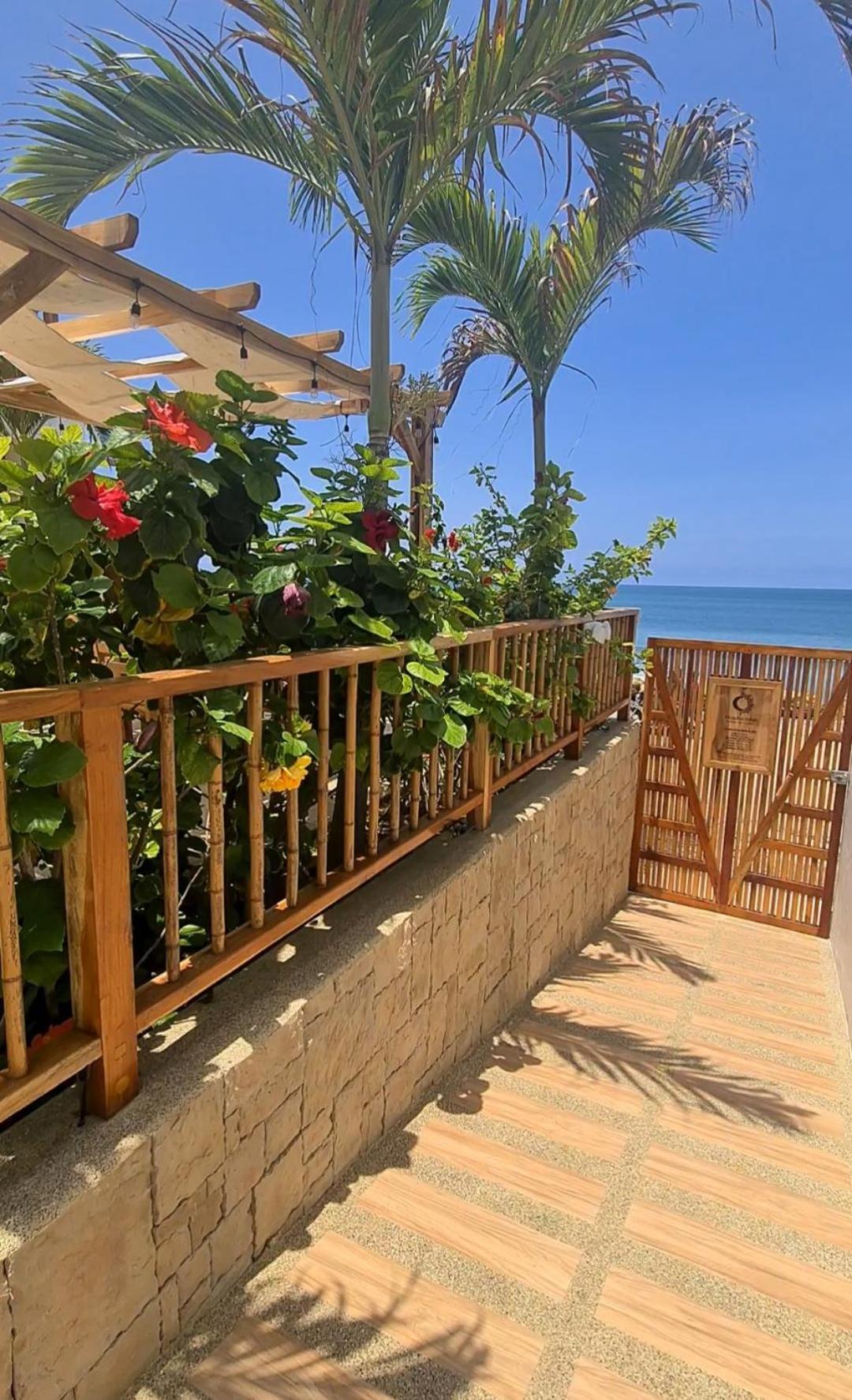 Intiquilla Hotel Manta Ngoại thất bức ảnh